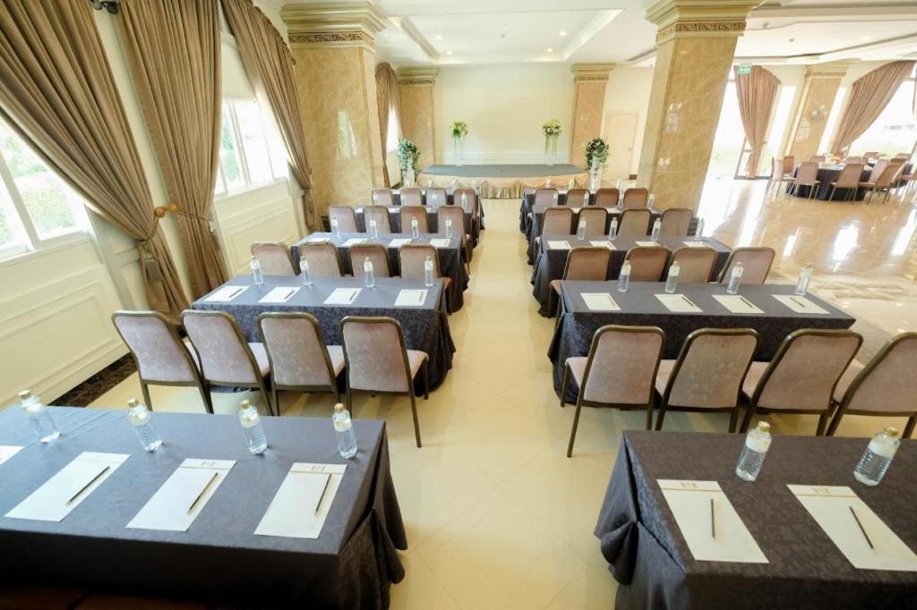Lk Celestite Otel Pattaya Dış mekan fotoğraf