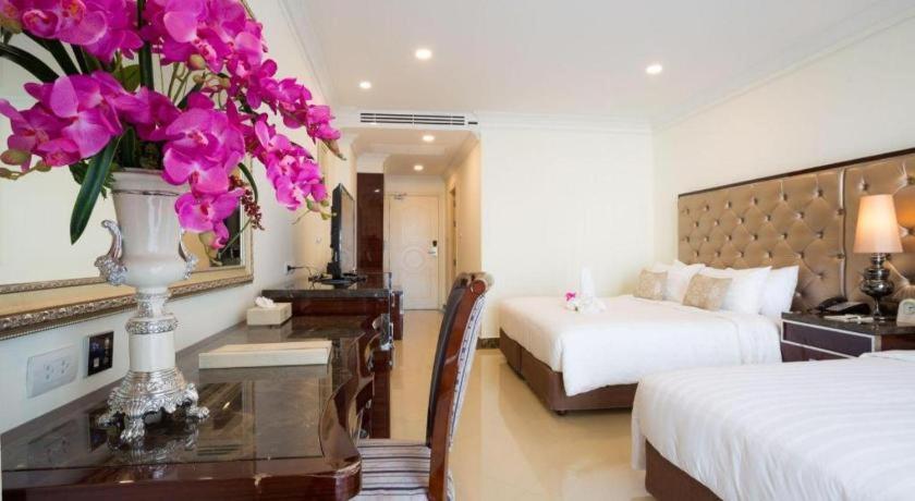 Lk Celestite Otel Pattaya Dış mekan fotoğraf