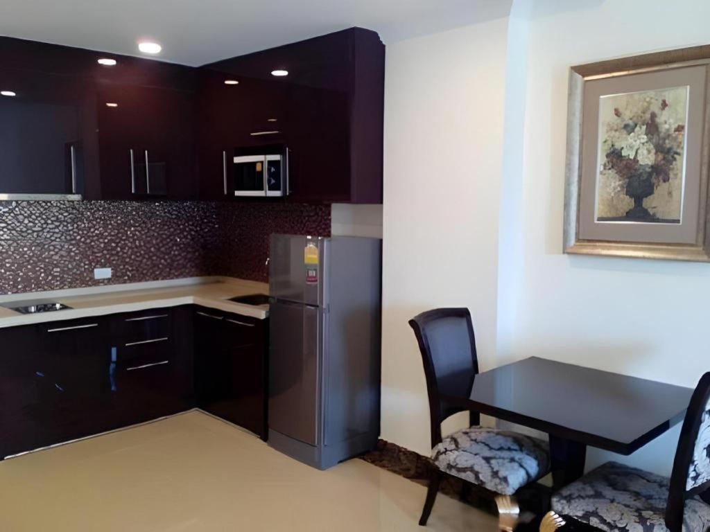 Lk Celestite Otel Pattaya Dış mekan fotoğraf